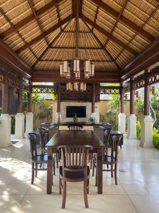 Beachstroll Villa